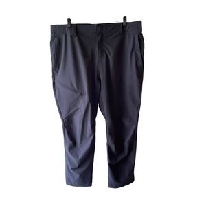 Under Armour Men's Size 38 x 28 Black Lightweight Golf / Athletic Pants